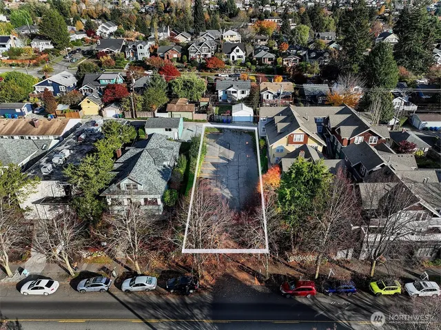 $1,800,000 | 5420 California Avenue Southwest, Seattle, WA 98136