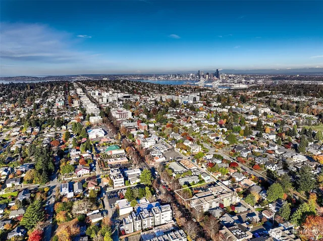 $1,800,000 | 5420 California Avenue Southwest, Seattle, WA 98136