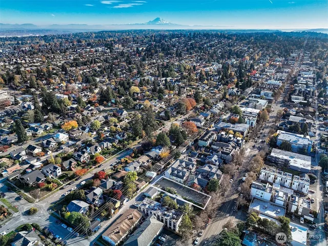 $1,800,000 | 5420 California Avenue Southwest, Seattle, WA 98136