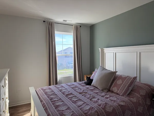 $385,000 | 303 Gladys Avenue, Elwood, IL 60421