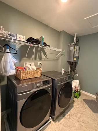 $385,000 | 303 Gladys Avenue, Elwood, IL 60421