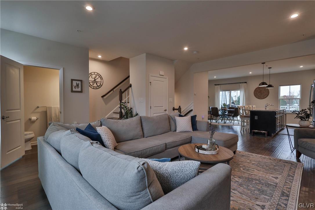 2348 Raya Way Easton, PA 18045 - Photo 9 of 46 Gallery Image 9