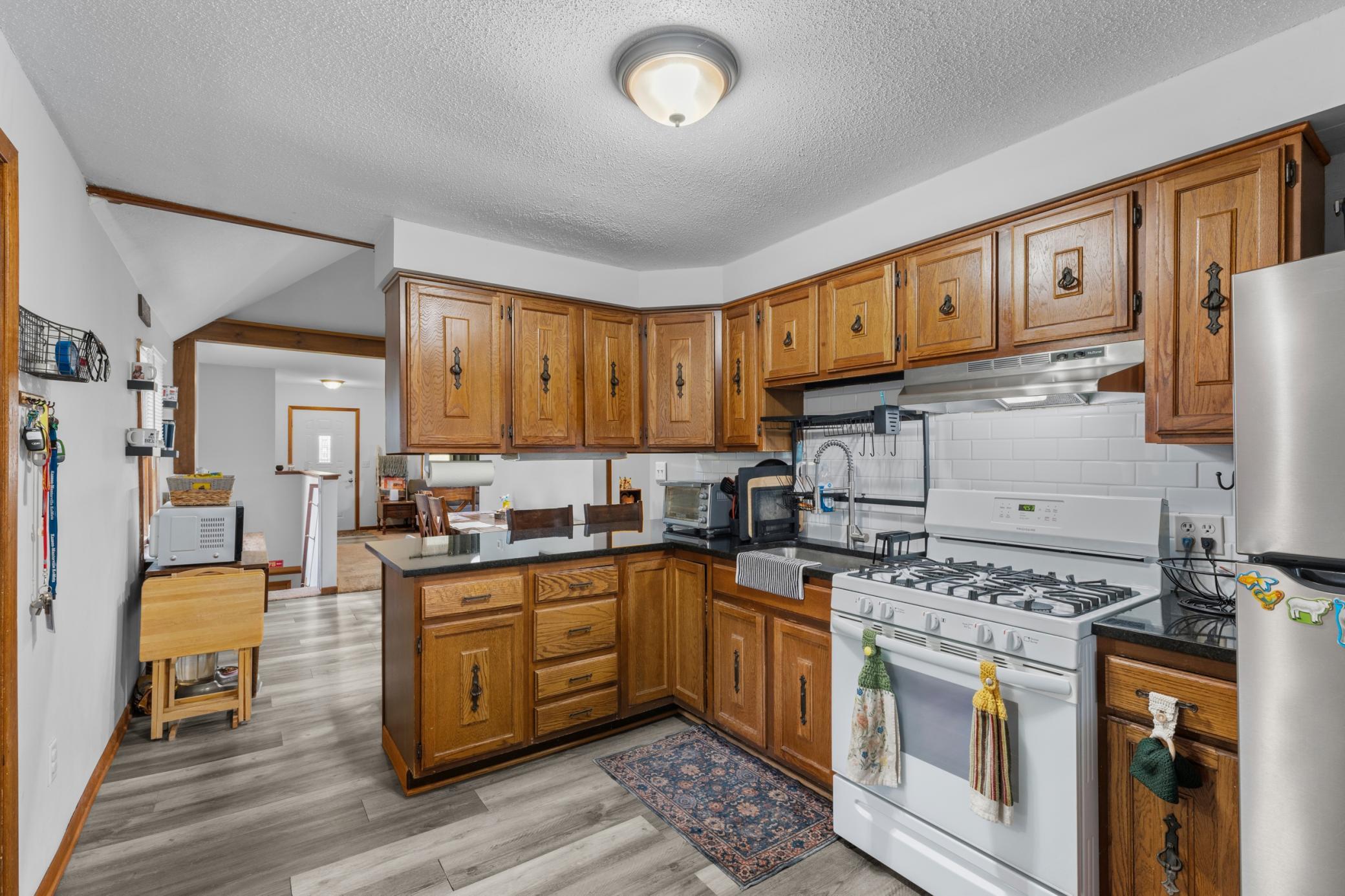 1832 1st Avenue Southeast Rochester, MN 55904 - Photo 9 of 37