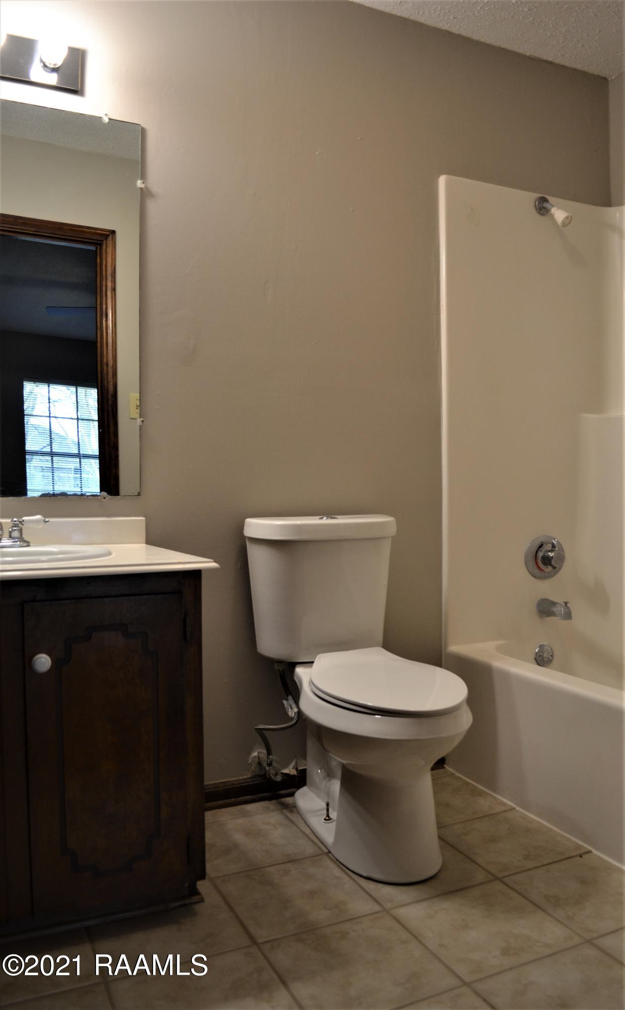 102 Plank Circle Lafayette, LA 70508 - Photo 17 of 24 DSC_0587