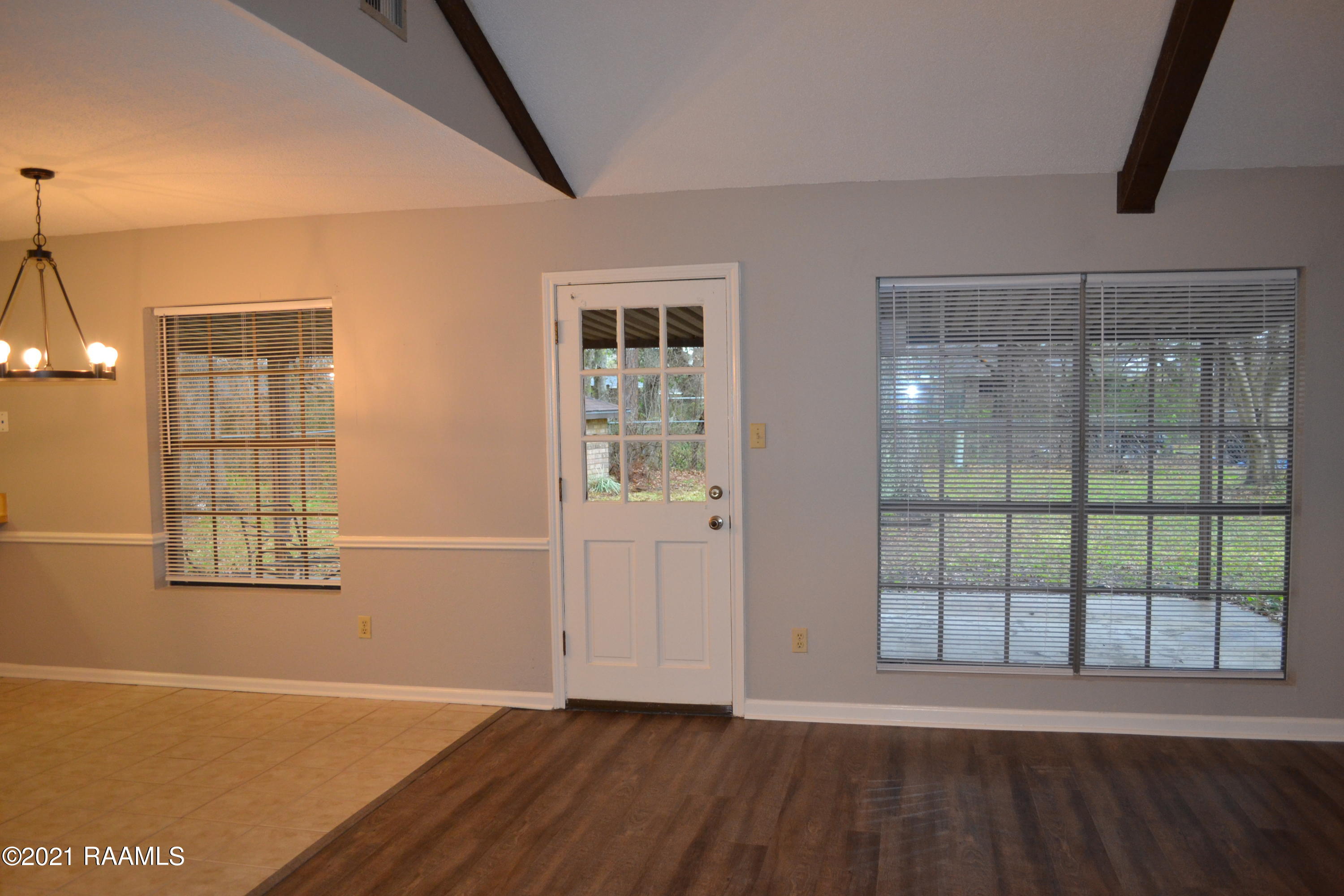 102 Plank Circle Lafayette, LA 70508 - Photo 6 of 24 DSC_0617
