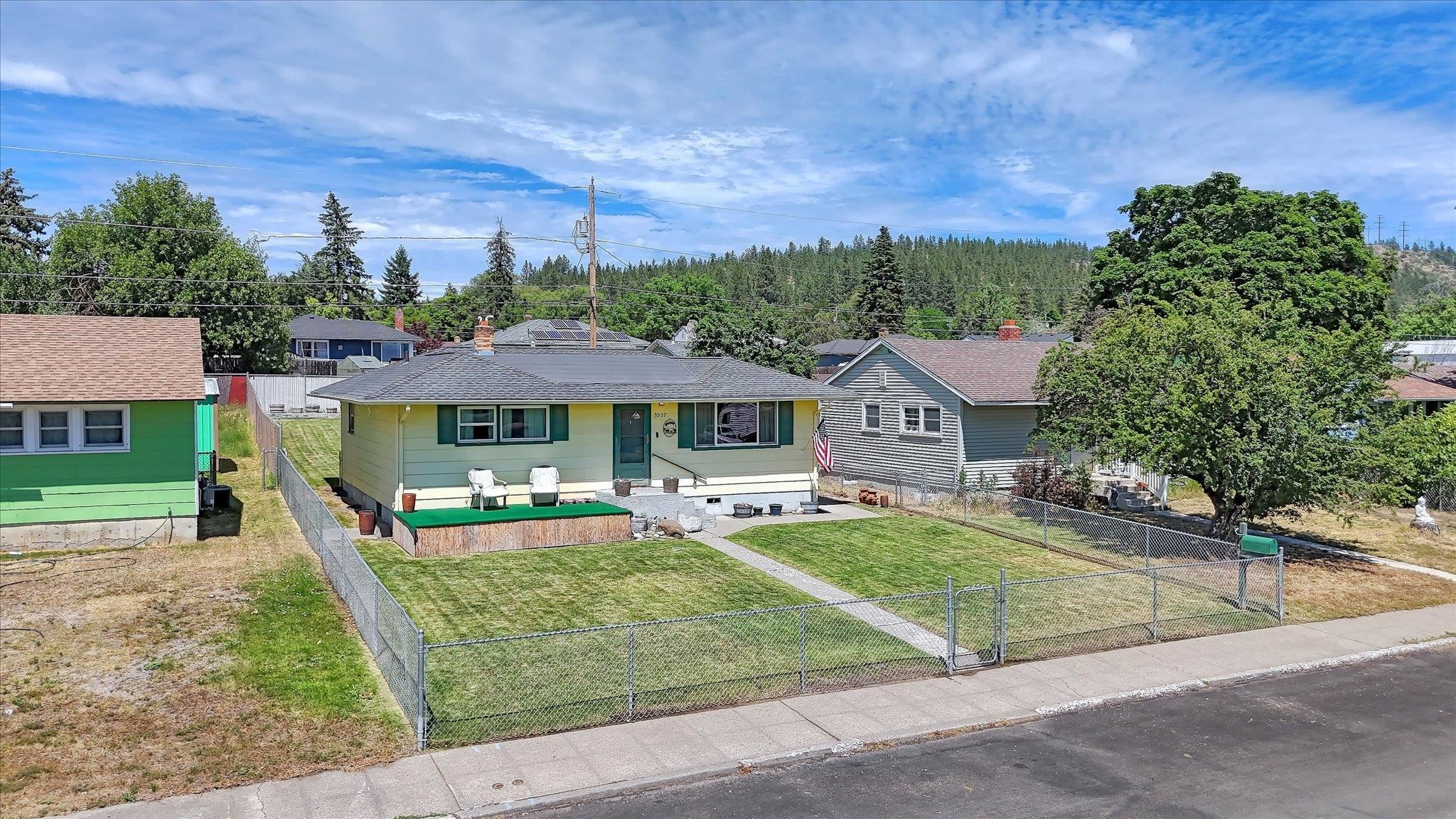 3907 East Cleveland Avenue Spokane, WA 99217 - Photo 24 of 46