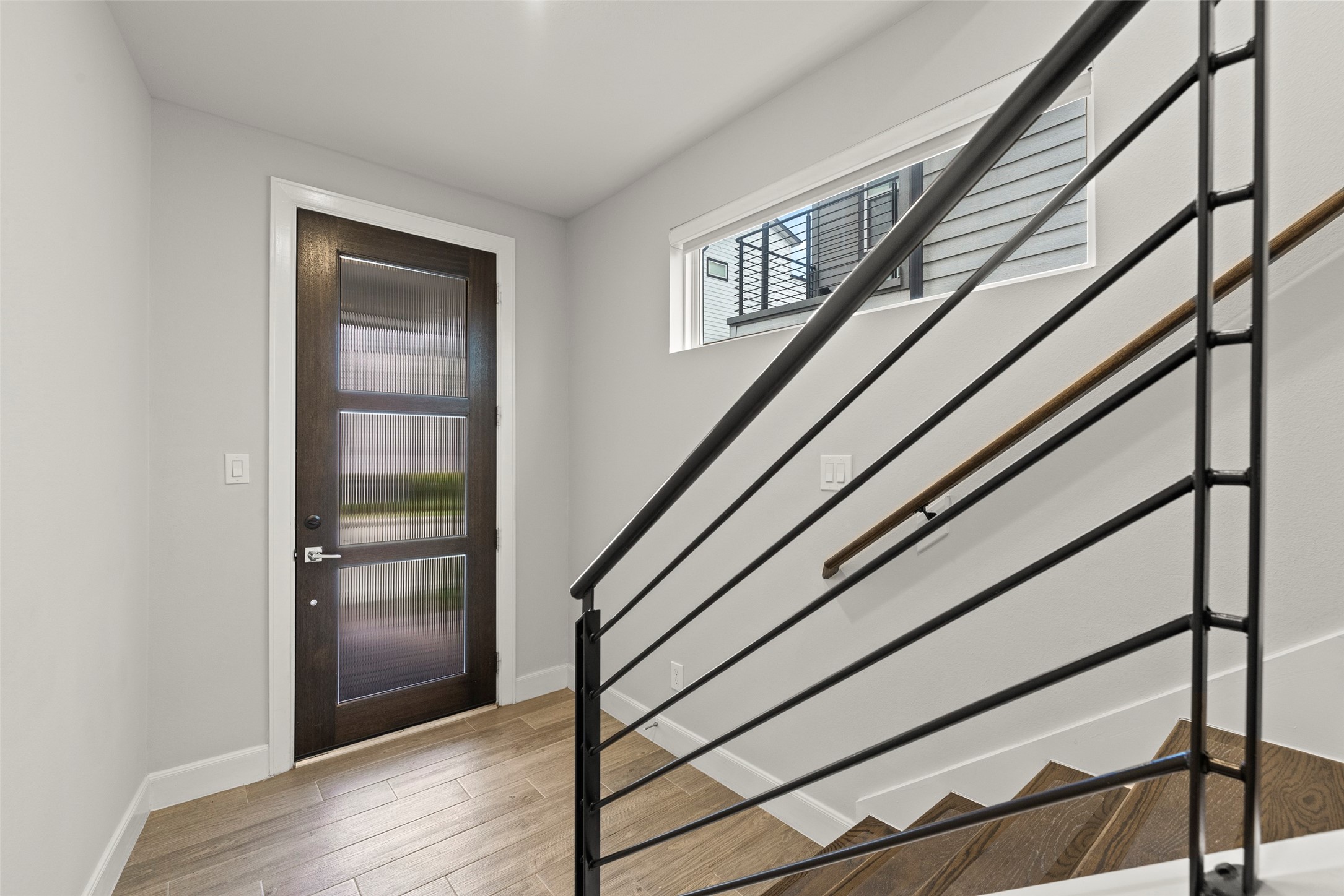 6315 Timbergrove Gardens Lane Houston, TX 77008 - Photo 8 of 33 a view of entryway with wooden floor