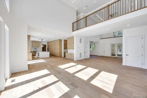 $3,999,999 | 19 Carman Road, Dix Hills, NY 11746