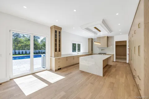 $3,999,999 | 19 Carman Road, Dix Hills, NY 11746