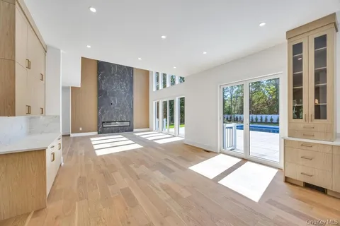 $3,999,999 | 19 Carman Road, Dix Hills, NY 11746