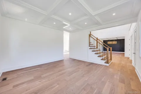 $3,999,999 | 19 Carman Road, Dix Hills, NY 11746