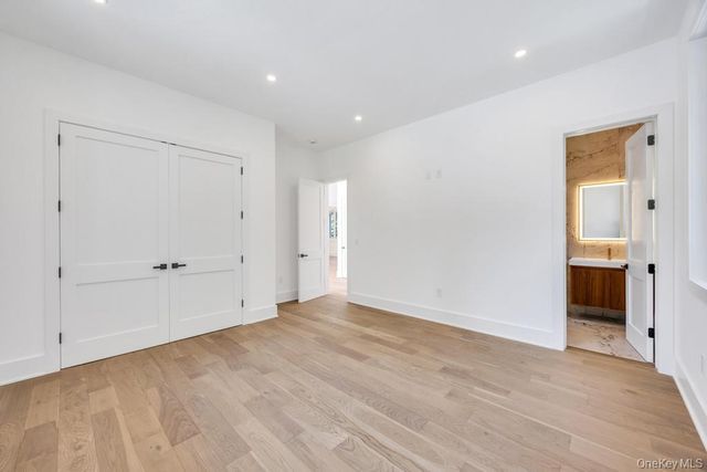 $3,999,999 | 19 Carman Road, Dix Hills, NY 11746