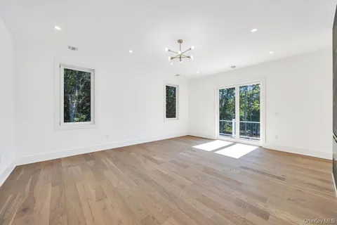 $3,999,999 | 19 Carman Road, Dix Hills, NY 11746