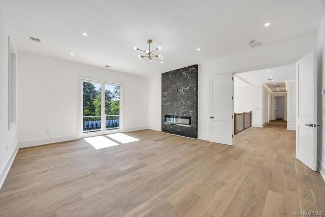 $3,999,999 | 19 Carman Road, Dix Hills, NY 11746