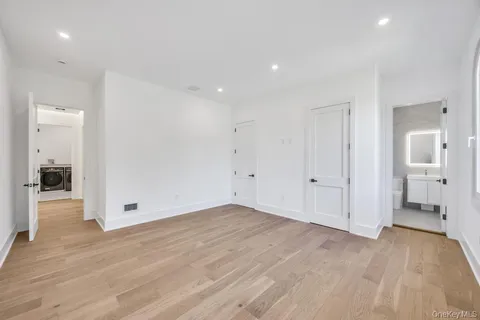 $3,999,999 | 19 Carman Road, Dix Hills, NY 11746