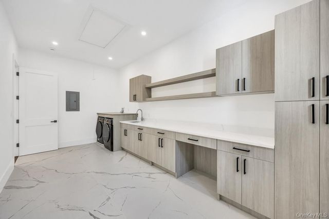 $3,999,999 | 19 Carman Road, Dix Hills, NY 11746