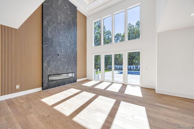 $3,999,999 | 19 Carman Road, Dix Hills, NY 11746