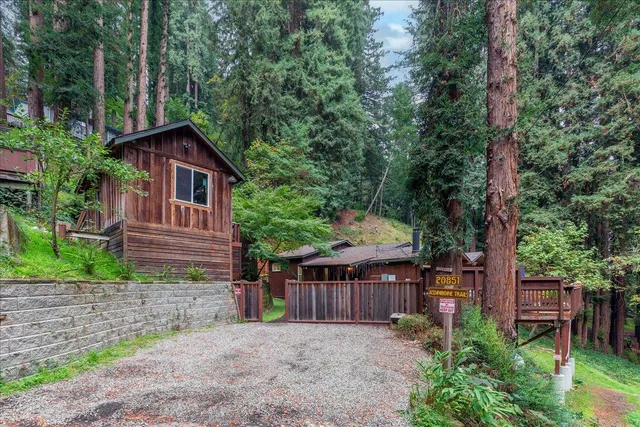 $1,150,000 | 20851 Assiniboine Trail, Los Gatos, CA 95033