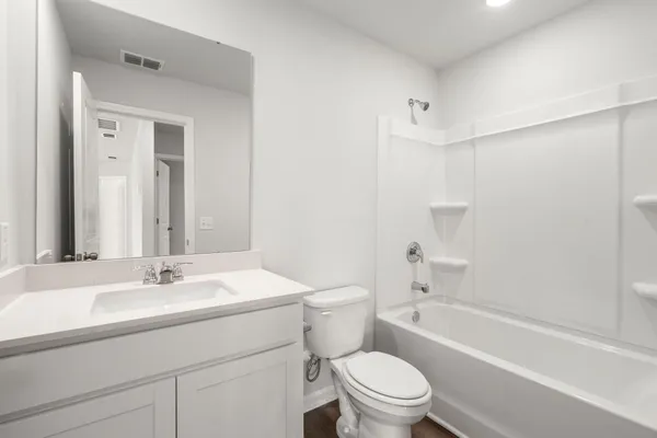 $2,500 | 773 Meadowbrook Lane, Summerville, SC 29486