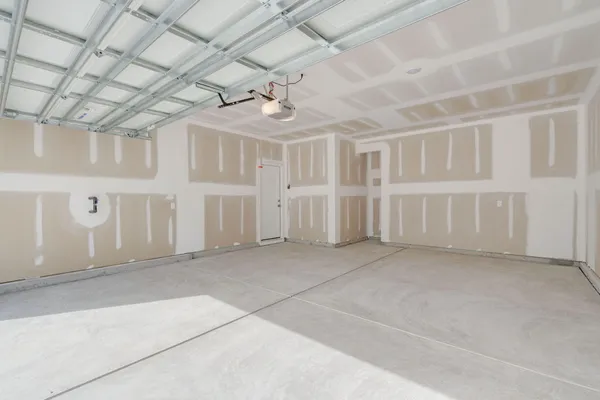 $2,500 | 773 Meadowbrook Lane, Summerville, SC 29486