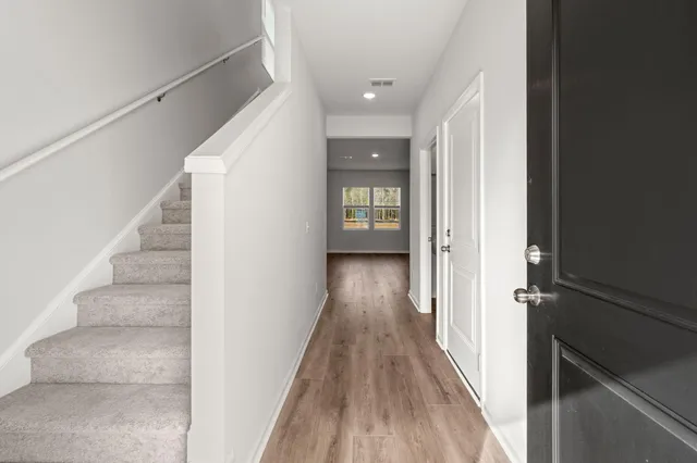 $2,800 | 773 Meadowbrook Lane, Summerville, SC 29486