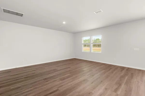 $2,500 | 773 Meadowbrook Lane, Summerville, SC 29486