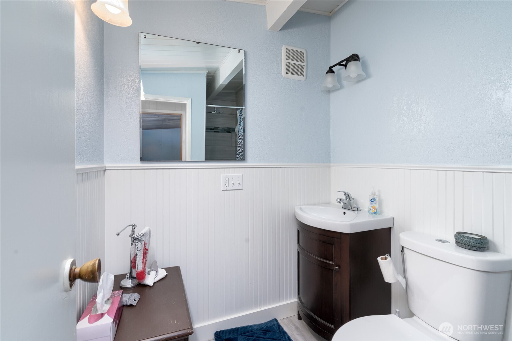 3360 Green Road Oak Harbor, WA 98277 - Photo 15 of 35 a bathroom with a sink toilet and mirror