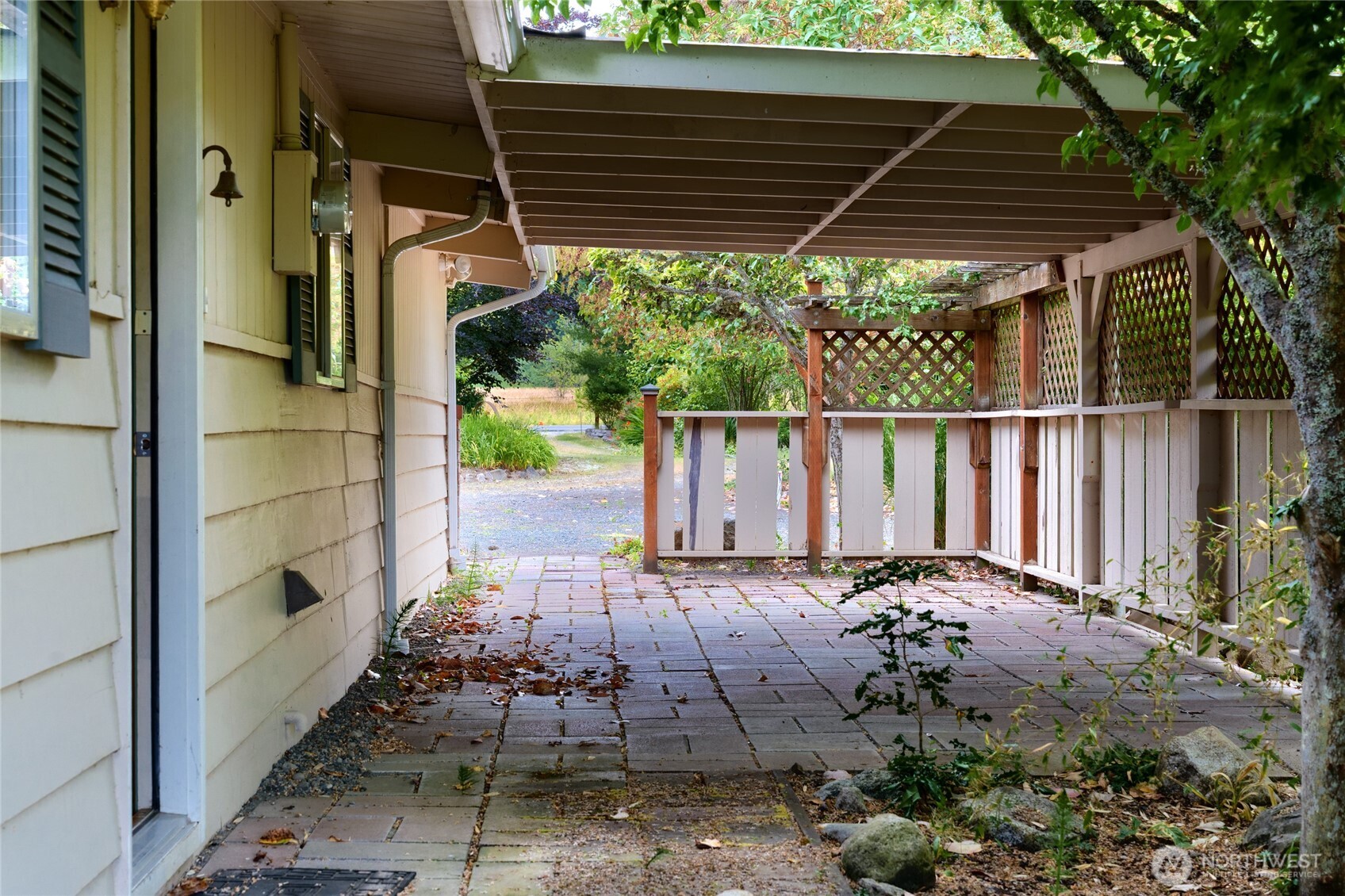 3360 Green Road Oak Harbor, WA 98277 - Photo 32 of 35 a view of porch with seating space