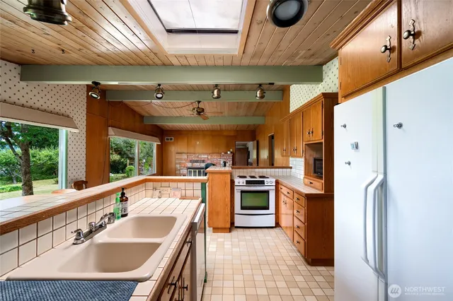 $719,000 | 3360 Green Road, Oak Harbor, WA 98277