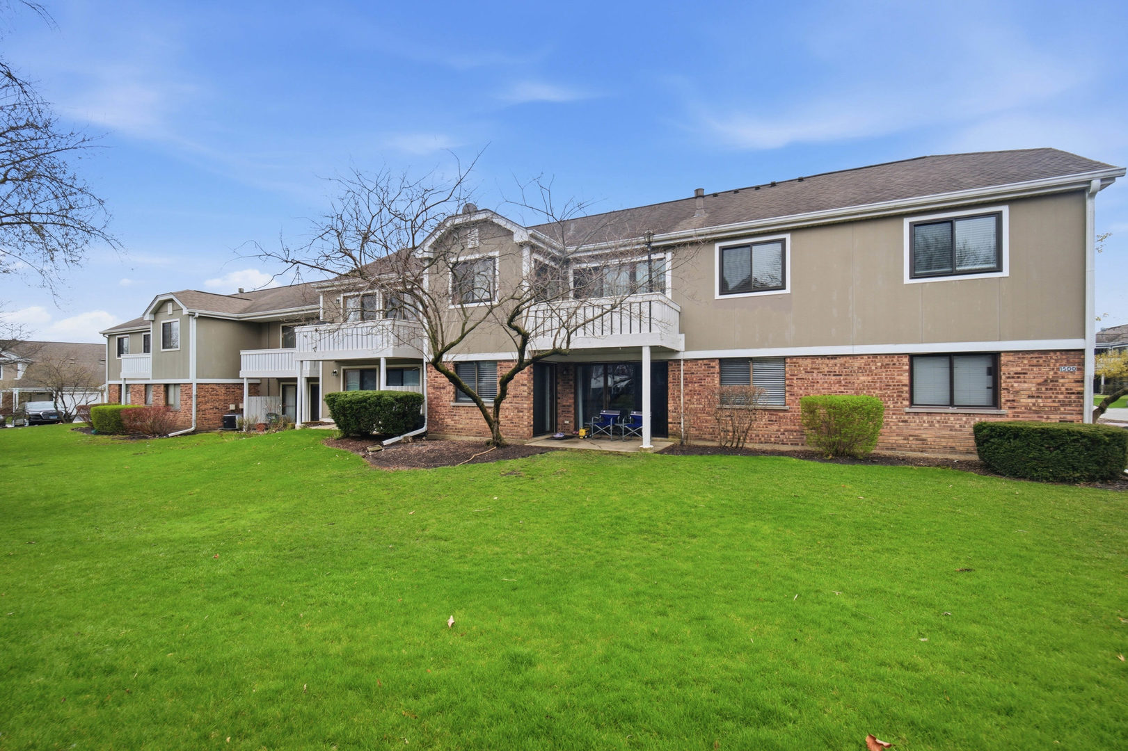 1502 7 Pines Road, Unit C2 Schaumburg, IL 60193 - Photo 16 of 19