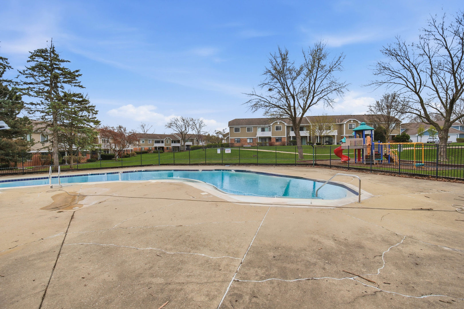 1502 7 Pines Road, Unit C2 Schaumburg, IL 60193 - Photo 18 of 19