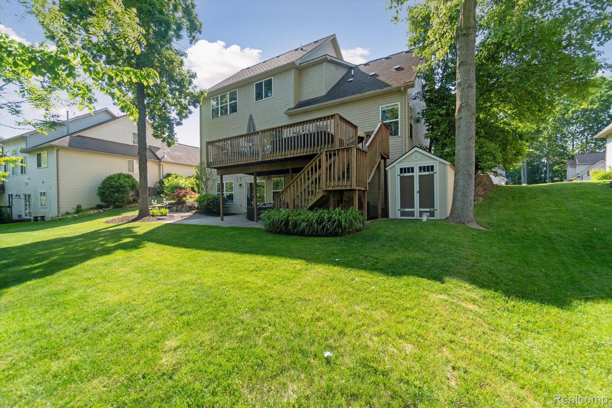 1401 Remsing Street Hartland, MI 48353 - Photo 48 of 50 Gallery Image 48