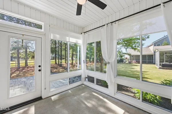 $2,195 | 305 Long Lake Drive, Fuquay-Varina, NC 27526