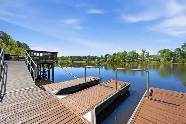 $2,195 | 305 Long Lake Drive, Fuquay-Varina, NC 27526
