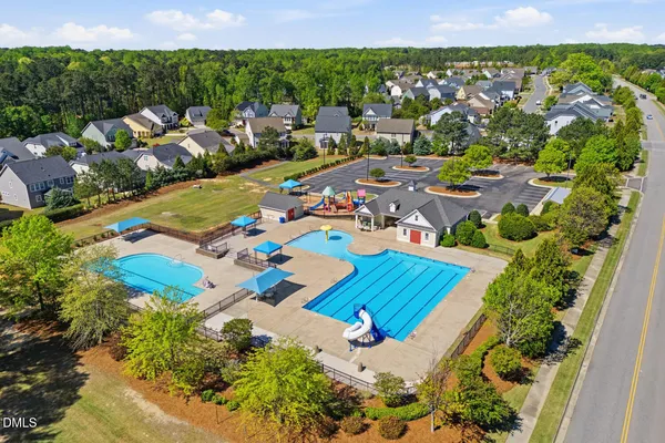 $2,195 | 305 Long Lake Drive, Fuquay-Varina, NC 27526