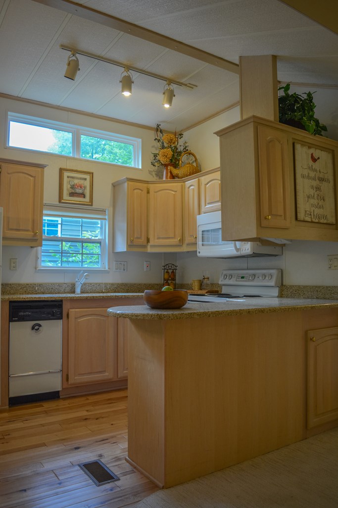 4286 Harbor School Road, Unit 206 & 255 Egg Harbor, WI 54209 - Photo 15 of 49