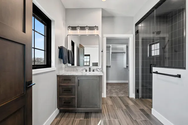 $3,186,000 | 2011 Labyrinth Lane, De Pere, WI 54115