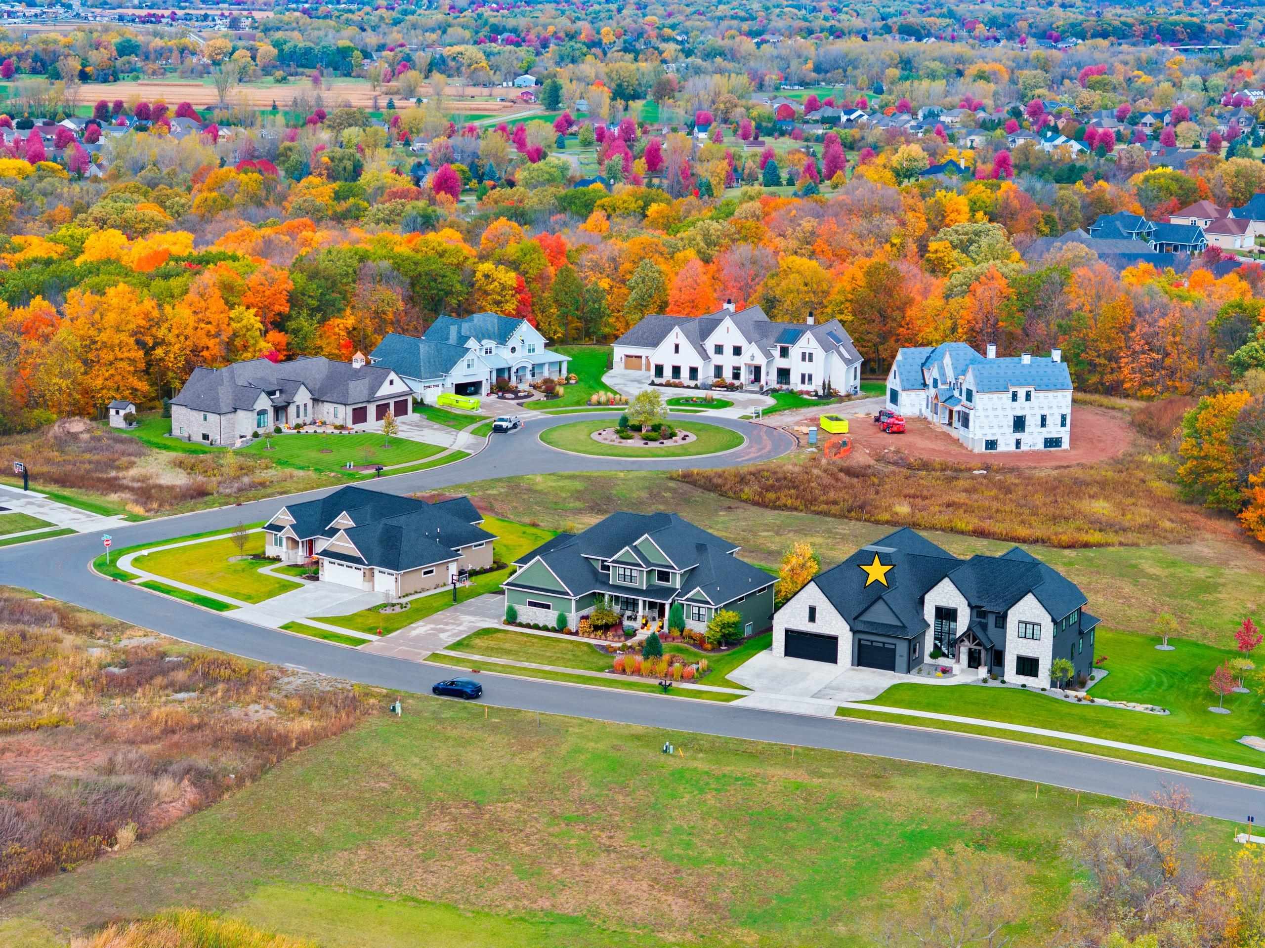 2011 Labyrinth Lane De Pere, WI 54115 - Photo 8 of 86