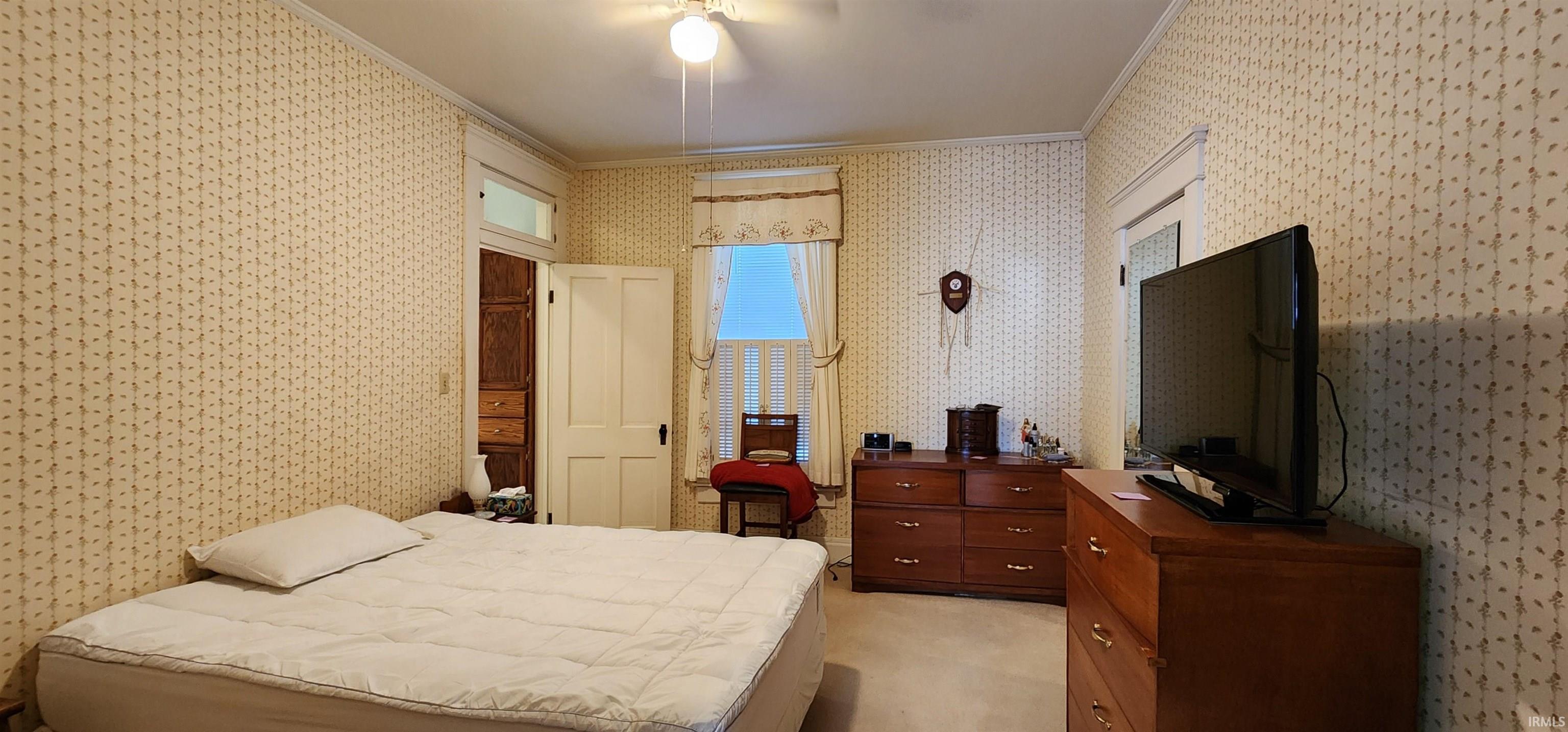 210 Northeast 10th Street Washington, IN 47501 - Photo 13 of 36