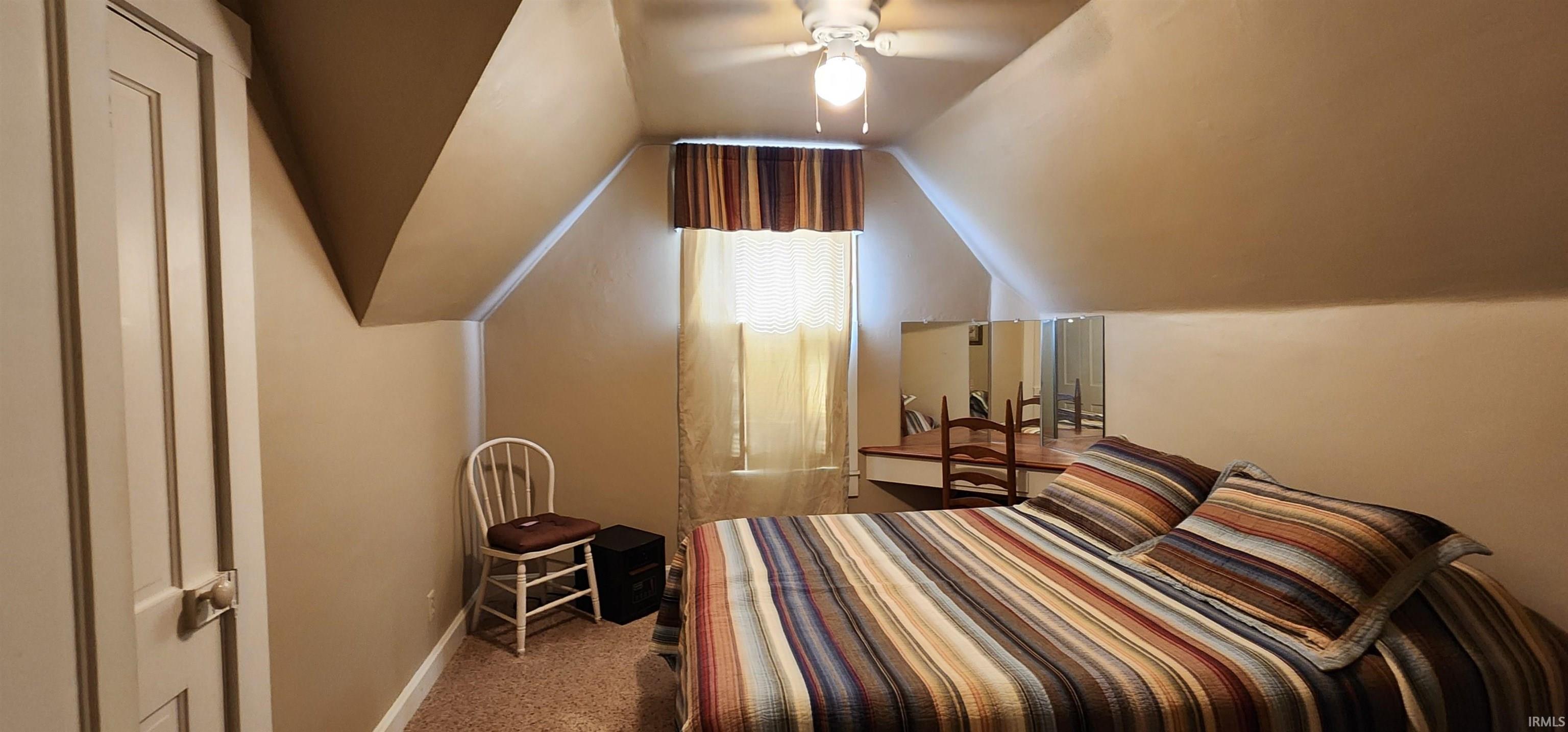 210 Northeast 10th Street Washington, IN 47501 - Photo 20 of 36