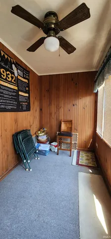 $199,700 | 210 Northeast 10th Street, Washington, IN 47501