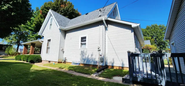 $199,700 | 210 Northeast 10th Street, Washington, IN 47501