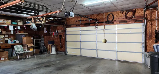 $199,700 | 210 Northeast 10th Street, Washington, IN 47501