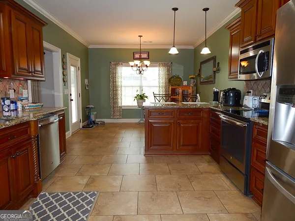 $400,000 | 2016 Pin Oak Terrace, Bonaire, GA 31005