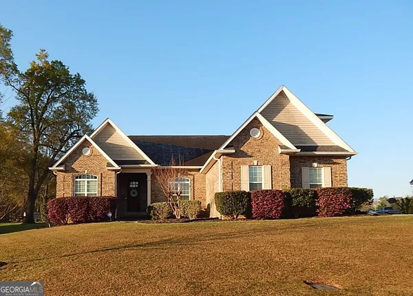 $400,000 | 2016 Pin Oak Terrace, Bonaire, GA 31005