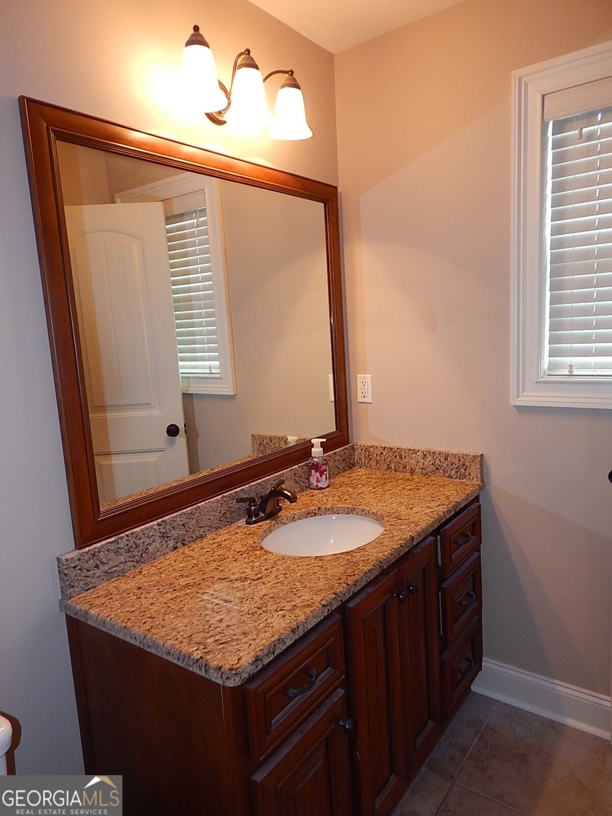 2016 Pin Oak Terrace Bonaire, GA 31005 - Photo 29 of 36
