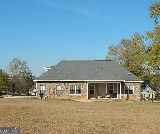 $400,000 | 2016 Pin Oak Terrace, Bonaire, GA 31005