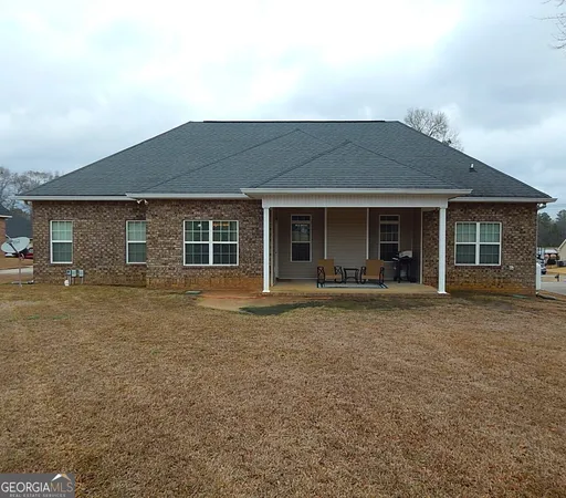 $400,000 | 2016 Pin Oak Terrace, Bonaire, GA 31005