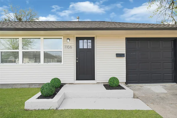 $207,500 | 1106 Pauline Avenue, Pasadena, TX 77502
