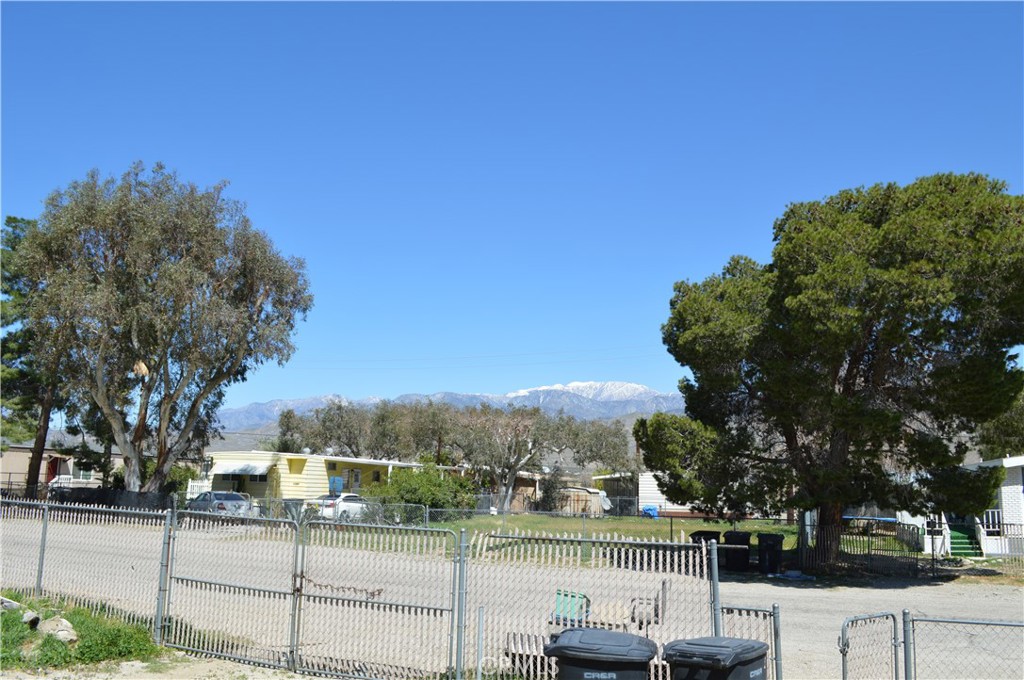 51901 Maxine Avenue Cabazon, CA 92230 - Photo 19 of 25 a view of a terrace